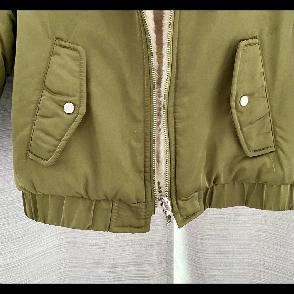 Veste - Picture 3 of 4